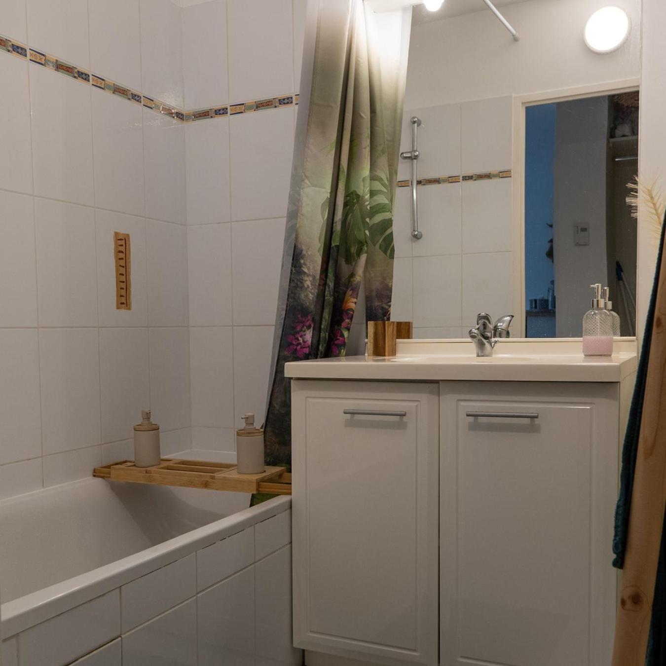 Appartement Cosy, Calme, Lumineux, Balcon, Parking Sarlat Exterior foto